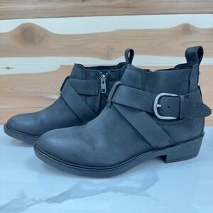 UGG Leather Ankle Boots Black Buckle Accents Side‎ Zip Closure Women's 6.5